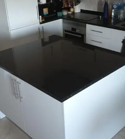 2 Bedroom On The City Center