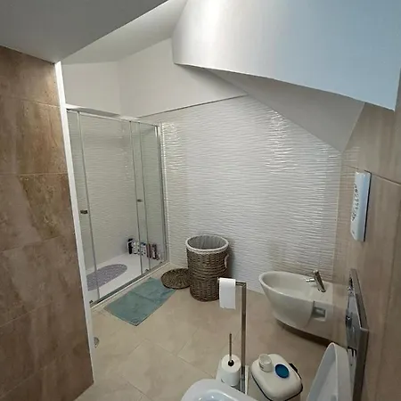 2 Bedroom On The City Center Tavira